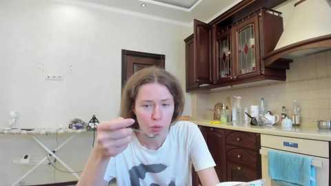 Media: oksanafedorova Chaturbate 2025-08-07 04:37:00