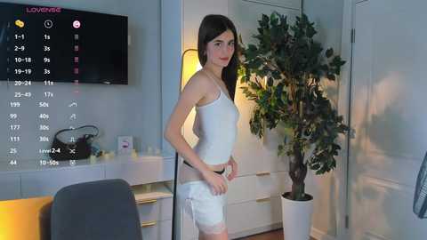 Media: simple_dimpl Chaturbate 2025-08-07 14:31:00