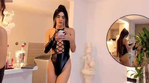 susisuarez @ chaturbate on 20250807