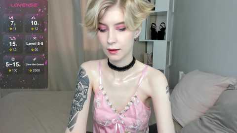 julescrown @ chaturbate on 20250808
