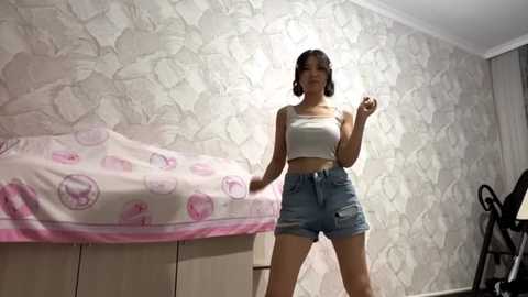 lottiebonebright @ chaturbate on 20250808