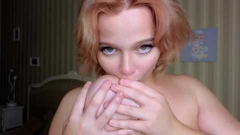 viksi_vega @ chaturbate on 20250809