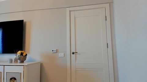 devyale @ chaturbate on 20250810