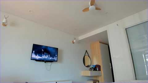 akime_girl @ chaturbate on 20250811
