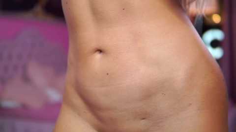 Media: ashleysinnx Chaturbate 2025-08-11 22:12:00