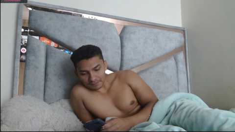 alexvsluisa @ chaturbate on 20250812