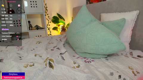 angel_danm_milf @ chaturbate on 20250812