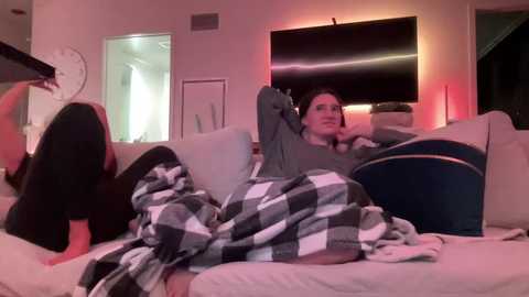 bambifarrina @ chaturbate on 20250812