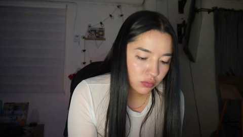 emma_johnson_ @ chaturbate on 20250812