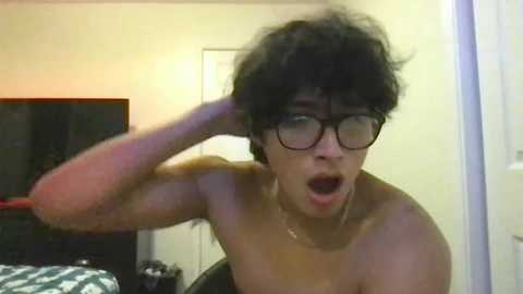 hyunluv @ chaturbate on 20250812