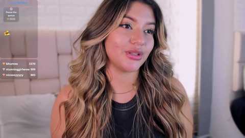 Media: sarah_jacobbs Chaturbate 2025-08-12 18:07:00