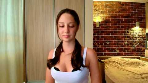 Media: funnybunny3579 Chaturbate 2025-08-13 15:10:00