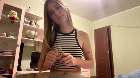 jinnyjaquins @ chaturbate on 20250813