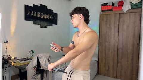 Media: kisan_smith Chaturbate 2025-08-13 04:59:00