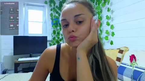 misss_viki @ chaturbate on 20250813