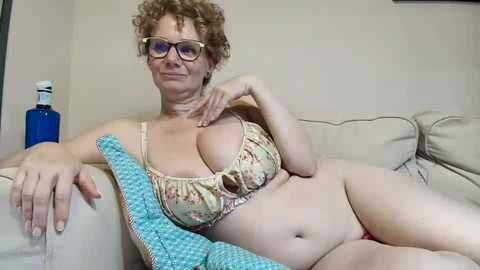 Media: palaustudio Chaturbate 2025-08-13 14:12:00