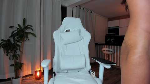 reichel_gray @ chaturbate on 20250813