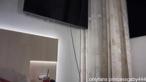 4444ngel @ chaturbate on 20250814
