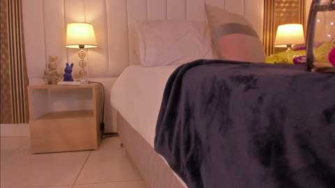_dakota_a @ chaturbate on 20250814