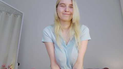Media: ashly_cherry Chaturbate 2025-08-14 12:22:00
