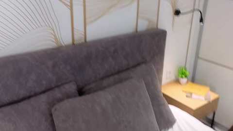 bonny_millie @ chaturbate on 20250814