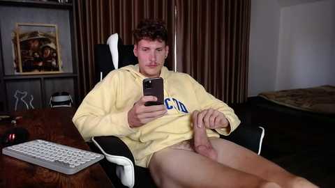 hercules__ @ chaturbate on 20250814