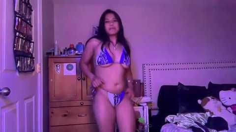 Media: lau_mamacita Chaturbate 2025-08-15 04:44:00