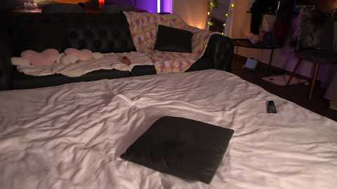 sashahoneyvice @ chaturbate on 20250815