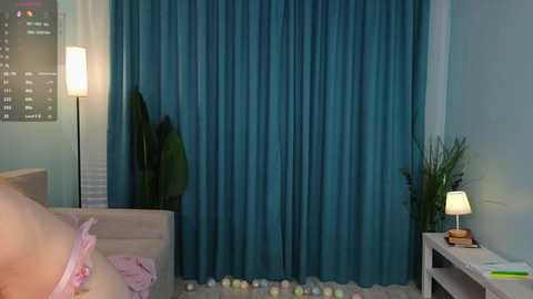 Media: amanda_layerr Chaturbate 2025-08-16 19:12:00