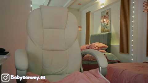 Media: baby_sammyy Chaturbate 2025-08-16 01:33:00