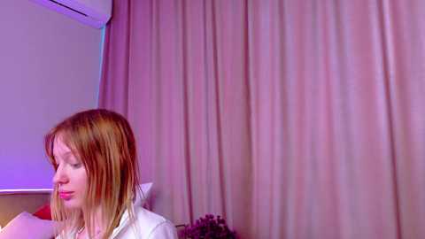 Media: dreamyeyesella Chaturbate 2025-08-16 08:36:00
