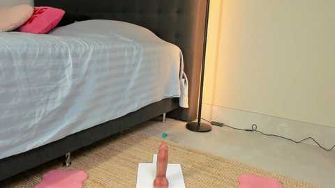 mazeekiin @ chaturbate on 20250816