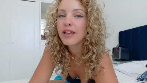 theislandgirl @ chaturbate on 20250816