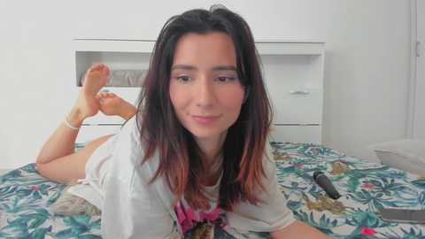 Media: crystalnut Chaturbate 2025-08-17 11:29:00
