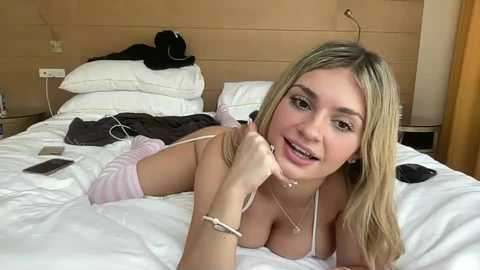laceythomass @ chaturbate on 20250817