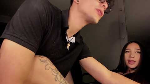 Media: mikeyvioleta Chaturbate 2025-08-17 04:43:00