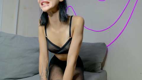 rinacain @ chaturbate on 20250817