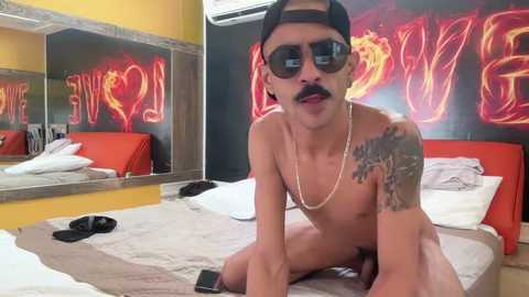 Media: enjoythetrip Chaturbate 2025-08-18 13:06:00