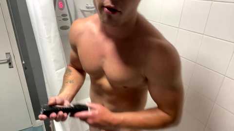 harleybarker @ chaturbate on 20250818