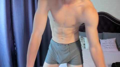 max_foks @ chaturbate on 20250818