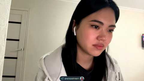 Media: addiekrohn Chaturbate 2025-08-19 13:02:00
