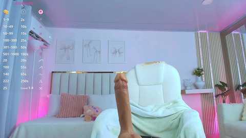 cristal_bunny @ chaturbate on 20250819
