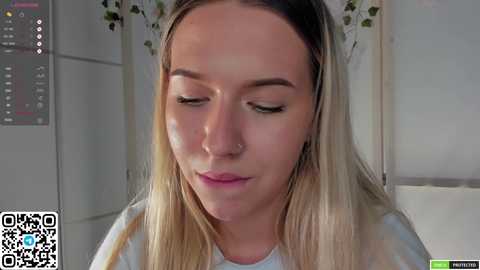 Media: honneybunneey Chaturbate 2025-08-19 12:39:00