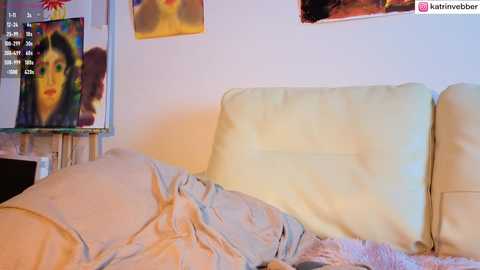 palach2323 @ chaturbate on 20250819