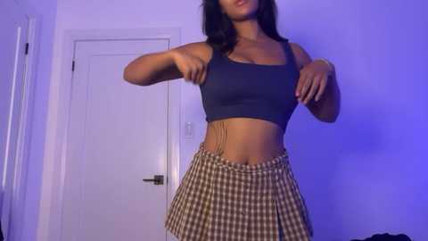 sophieee2 @ chaturbate on 20250819