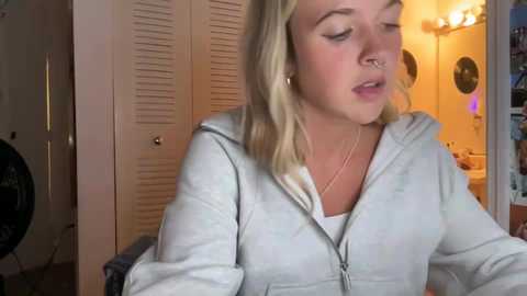 alyssaleary1 @ chaturbate on 20250821