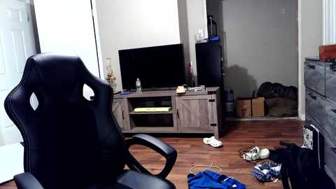 natescott218 @ chaturbate on 20250821