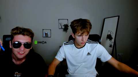 travis_wolf_ @ chaturbate on 20250821