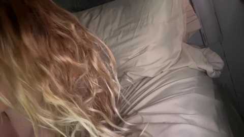 x_dreamgirl_x @ chaturbate on 20250822