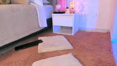 Media: _alissonrose Chaturbate 2025-08-24 03:32:00